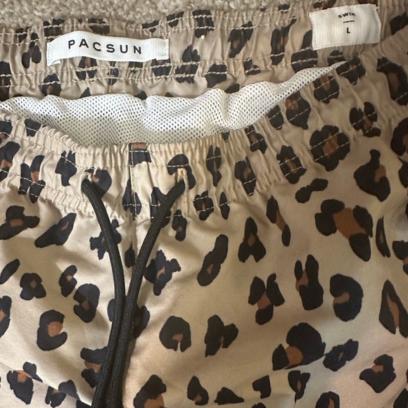 PacSun Cheetah 17” Swim Trunks - Picture 3 of 5